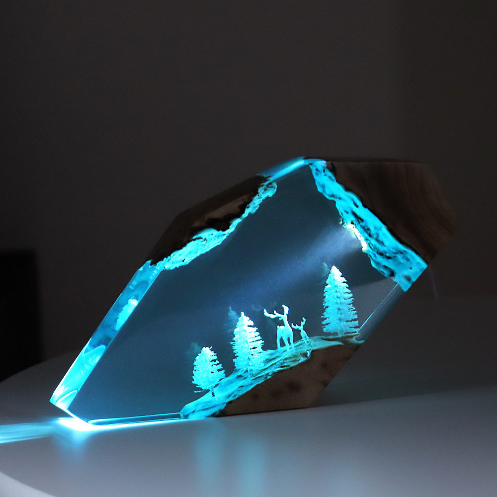 Resin Crafts - Waldfee-Hirsch Desktop-Kunst Personalisiertes Leuchtendes Ornament Versunkenes